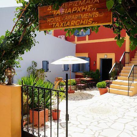 Taxiarchis Aparthotel Đảo Sými Ngoại thất bức ảnh
